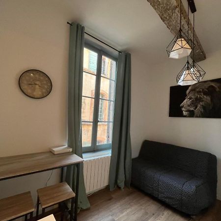 Appartement Studio En Plein Coeur Du Centre D'Arles Extérieur photo