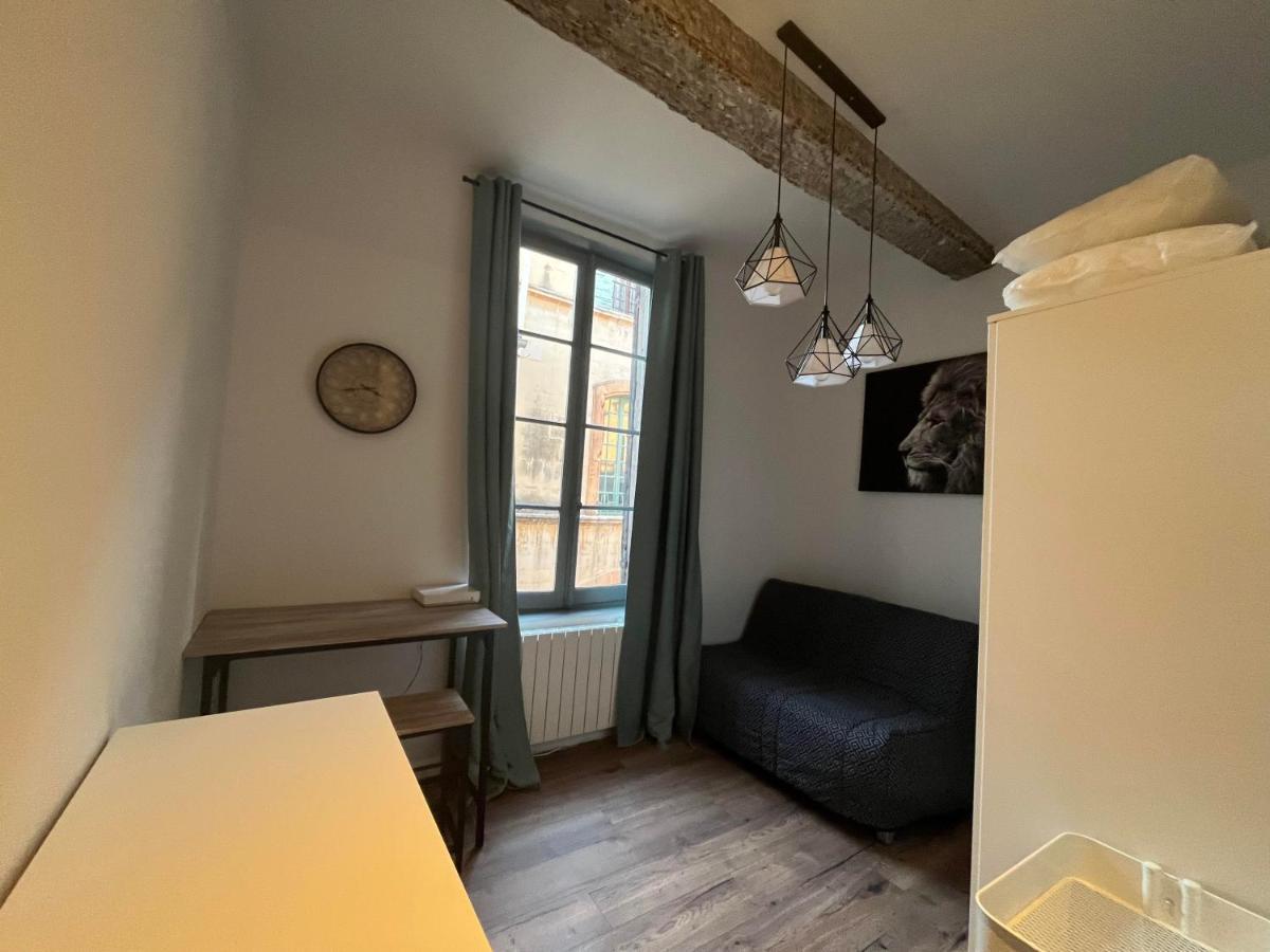 Appartement Studio En Plein Coeur Du Centre D'Arles Extérieur photo